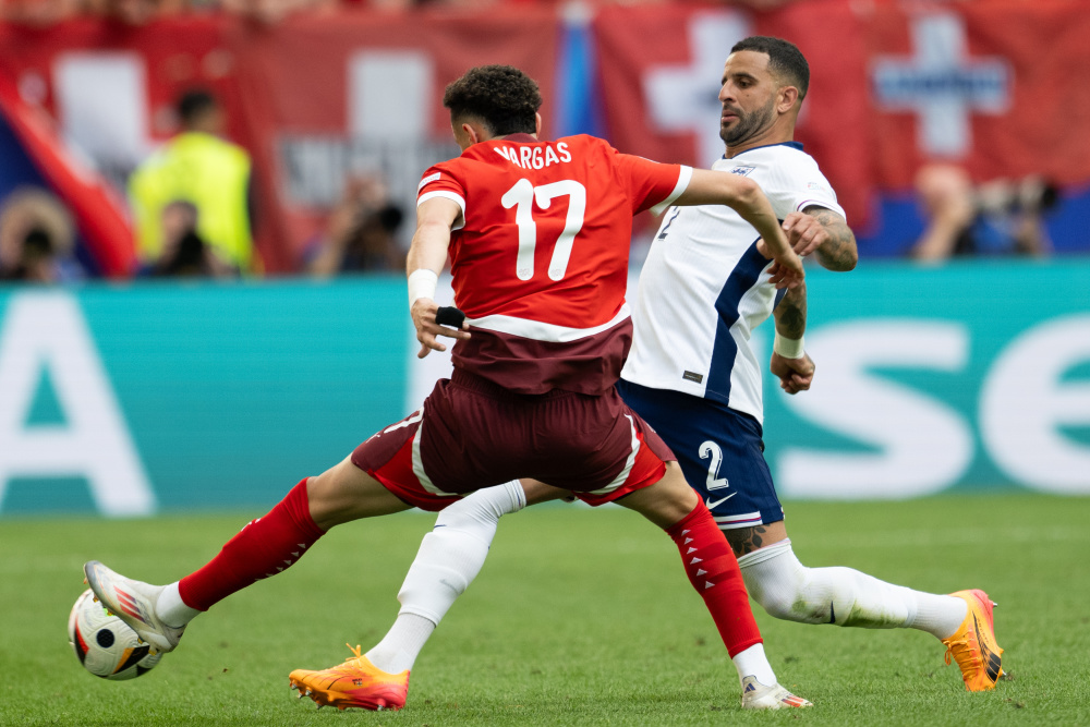 乎是整个比 乎是整个比