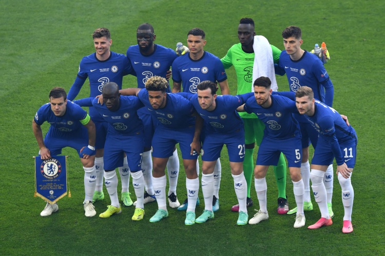 强大的姿态 强大的姿态