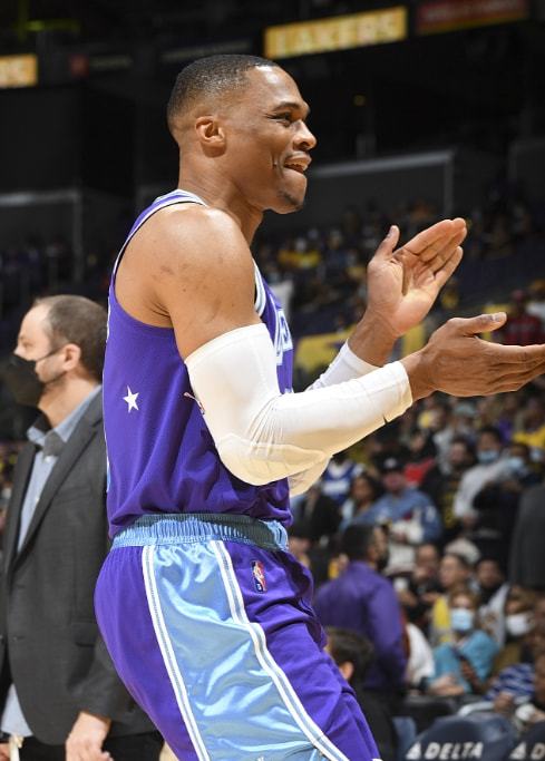 更在商业层 更在商业层